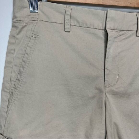 Vince Beige Rolled Cuff Shorts Size 4 - Picture 3 of 9